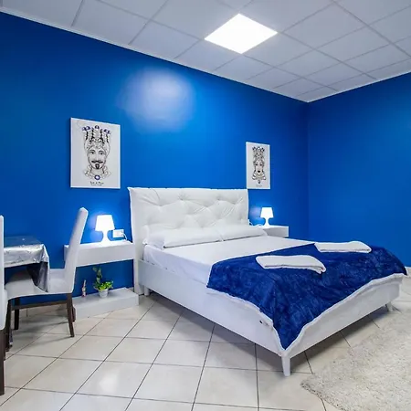 Royal Playa And -private Parking- Self Chek Out Aparthotel