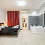 Royal Playa And -private Parking- Self Chek Out 4* Catania