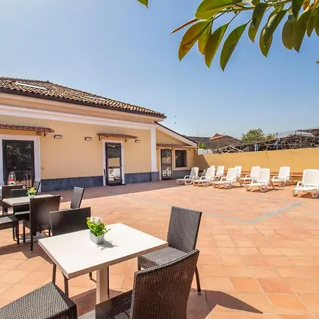 Apartahotel Royal Playa And -private Parking- Self Chek Out 4*