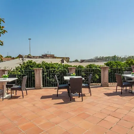 Apartahotel Royal Playa And -private Parking- Self Chek Out 4*