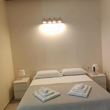 Royal Playa And -private Parking- Self Chek Out 4* Catania