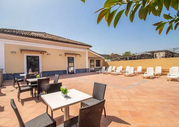 Apartahotel Royal Playa And -private Parking- Self Chek Out 4*