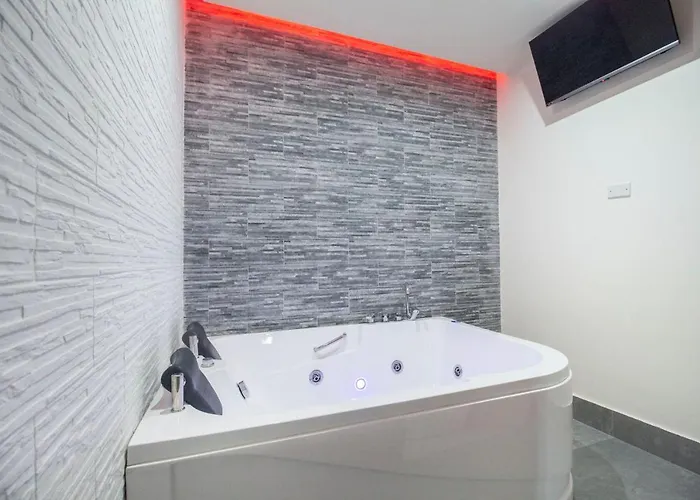 Apartahotel Royal Playa And -private Parking- Self Chek Out 4*