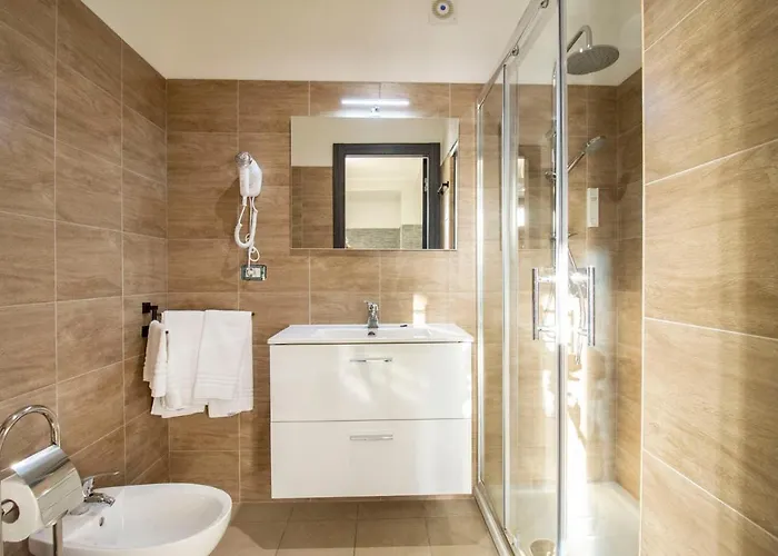 Apartahotel Royal Playa And -private Parking- Self Chek Out Catania
