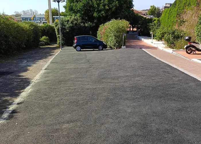 Royal Playa And -private Parking- Self Chek Out 4* Catania